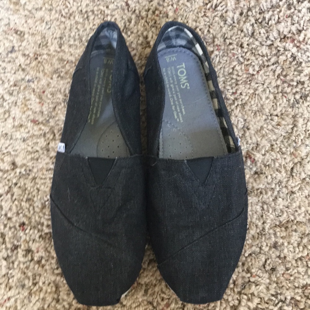 Black Toms